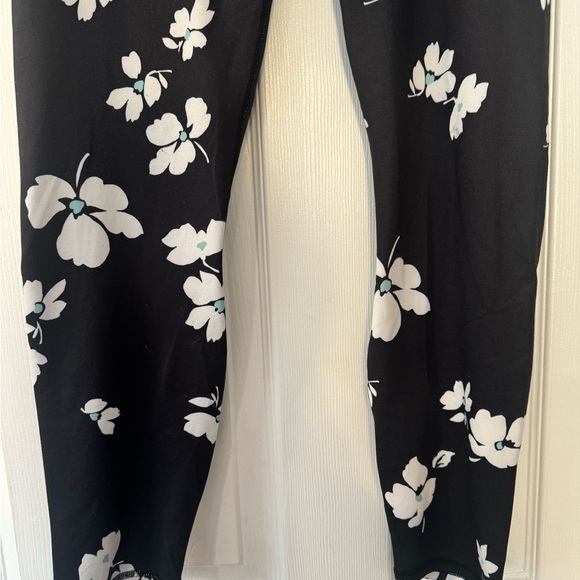 Guru Active Leggings - Picture 9 of 9
